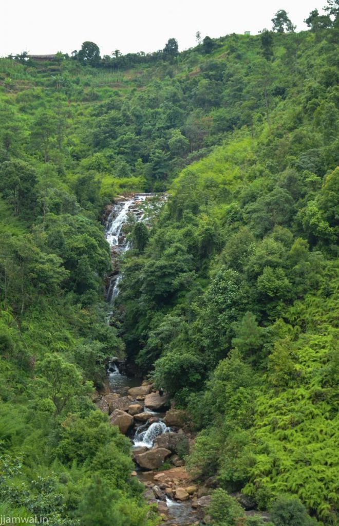 Waterfall near Nognstoin